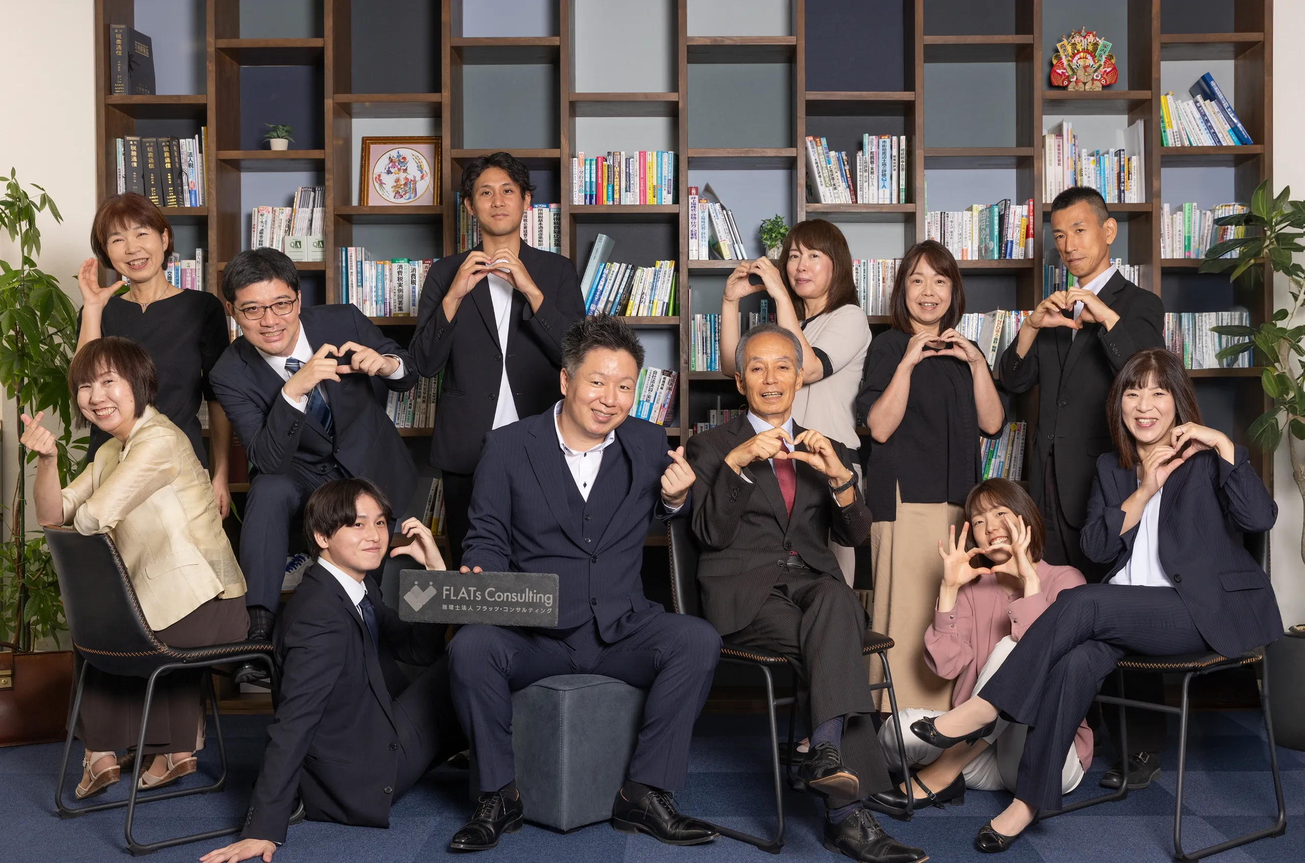 社員集合写真_03